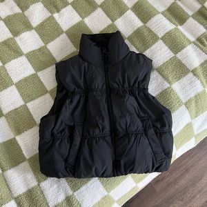 HM mini puffer vest